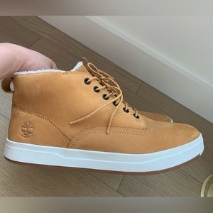 Timberland Men’s Davis Square Lined Waterproof Boots